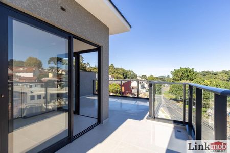 8_photo/94dce1498f.732b7fd8aaa5f07d-ATLAS-7282f248-1ff1-43db-b7df-a57efb553ebe.jpg de casa à venda com 3 quartos, 137m² em Pilarzinho, Curitiba