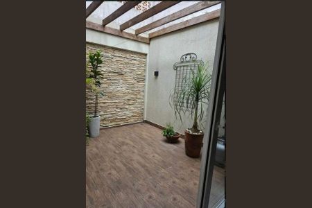 8_photo/94dce149c5.6c6579b50c0143d1-ATLAS-9ddb70ea-834d-4853-b81a-e4a3fcc1884f.jpg de casa à venda com 3 quartos, 105m² em Pilarzinho, Curitiba