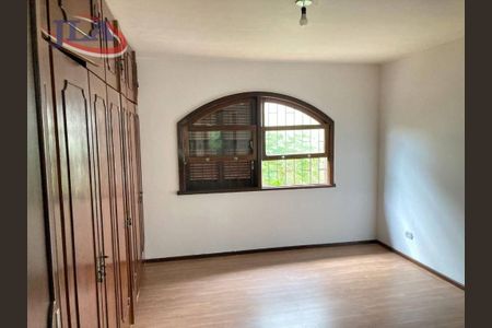 4_photo/94dce14a09.7f4c323c1c8df8b4-ATLAS-0dc99319-ed51-426e-97a4-64771e4bd3c9.jpg de casa para alugar com 3 quartos, 176m² em Pilarzinho, Curitiba