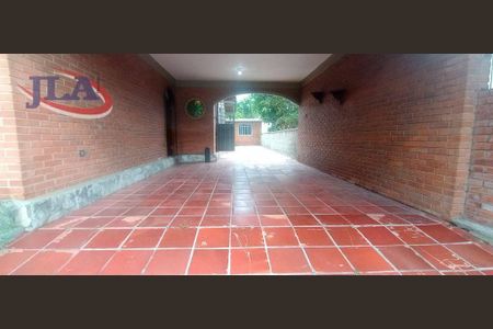 8_photo/94dce14a09.7f4c323c1c8df8b4-ATLAS-447c6e19-1c12-4bc3-baae-680c70da07b9.jpg de casa para alugar com 3 quartos, 176m² em Pilarzinho, Curitiba