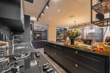 12_photo/94dce14a4d.35826adc6f5f8bae-ATLAS-58e18ce3-3ffd-43cf-ab28-7149891a6ed7.jpg de apartamento à venda com 3 quartos, 188m² em Bom Retiro, Curitiba