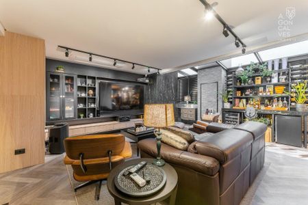 3_photo/94dce14a4d.35826adc6f5f8bae-ATLAS-968719b2-b03e-42c6-8545-4d2e902c3707.jpg de apartamento à venda com 3 quartos, 188m² em Bom Retiro, Curitiba