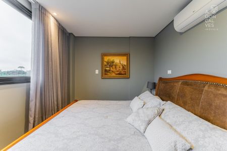 28_photo/94dce14a4d.35826adc6f5f8bae-ATLAS-d18558b5-6e56-4c8d-9966-84f63f710d5c.jpg de apartamento à venda com 3 quartos, 188m² em Bom Retiro, Curitiba