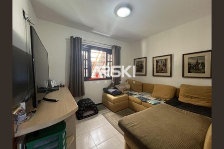 3_photo/94dce14b4f.d178c74dd5507b20-ATLAS-23d9b276-e4dd-4ddf-8fc3-06948b3e2496.jpg de casa à venda com 3 quartos, 184m² em Pilarzinho, Curitiba