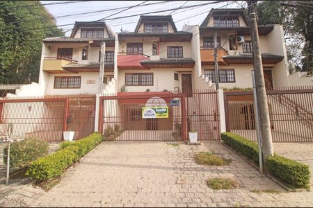 11_photo/94dce14b4f.eb1783da5b427e39-ATLAS-52ac2fc7-4ac0-497f-91cc-445b1e643e60.jpg de casa à venda com 3 quartos, 185m² em Pilarzinho, Curitiba