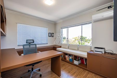 12_photo/94dce14b89.09000a4fa51e2841-ATLAS-3a6c9f37-e9ca-4b61-8ac3-ec4957c49840.jpg de casa à venda com 4 quartos, 275m² em Vista Alegre, Curitiba