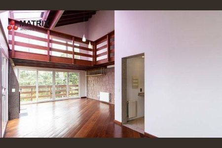 5_photo/94dce14c4f.302420cfa4d424fa-ATLAS-1763cb8b-4945-472c-bc56-3b042f7d83f1.jpg de casa para alugar com 1 quarto, 373m² em Vista Alegre, Curitiba