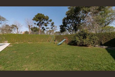 12_photo/94dce14c8f.958ab4e2955fd321-ATLAS-44f3b31a-9086-483d-8bac-934d3ac0576d.jpg de casa à venda com 0 quarto, 382m² em Vista Alegre, Curitiba