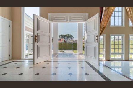 6_photo/94dce14c8f.958ab4e2955fd321-ATLAS-b2da5dc7-bfe0-42fa-a9e9-b898017688b1.jpg de casa à venda com 0 quarto, 382m² em Vista Alegre, Curitiba