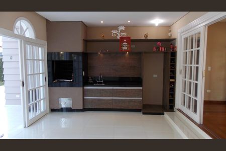 14_photo/94dce14c8f.958ab4e2955fd321-ATLAS-ceef7e49-d652-4a83-8a92-7dded9620a59.jpg de casa à venda com 0 quarto, 382m² em Vista Alegre, Curitiba