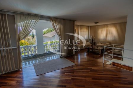 2_photo/94dce14cff.d1325d9d06f328eb-ATLAS-2530b2fe-9795-4501-bec9-95d453dc2d60.jpg de casa à venda com 5 quartos, 680m² em Vista Alegre, Curitiba