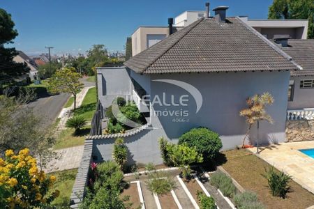 4_photo/94dce14cff.d1325d9d06f328eb-ATLAS-2b45b056-bd2f-4173-991f-7eadafd2b95b.jpg de casa à venda com 5 quartos, 680m² em Vista Alegre, Curitiba