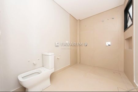 14_photo/94dce14d19.1bb529b01f5e602e-ATLAS-734f0de2-c1cb-4852-a949-4ea9e252d63a.jpg de casa à venda com 4 quartos, 245m² em Vista Alegre, Curitiba