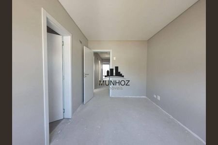 50_photo/94dce14d19.b538591a28bdcc2f-ATLAS-e377d19c-e402-4a39-84bc-3a38b52999b1.jpg de casa à venda com 4 quartos, 247m² em Vista Alegre, Curitiba