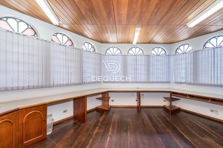 12_photo/94dce14d47.de7f1e39899531ac-ATLAS-8d87b4c2-6ae7-40fa-b32f-2cd2d7e94913.jpg de casa à venda com 4 quartos, 507m² em Vista Alegre, Curitiba