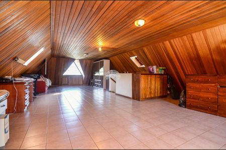 8_photo/94dce14d61.b9011c6352d0a570-ATLAS-24be621d-fd9c-441c-bcd8-40746cf952bc.jpg de casa à venda com 4 quartos, 400m² em Vista Alegre, Curitiba
