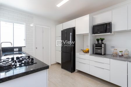 6_photo/94dce14f0d.392296ff68338602-ATLAS-64a8ad07-b723-40f6-8d83-b3bcd3dfa091.jpg de casa à venda com 3 quartos, 163m² em Vista Alegre, Curitiba