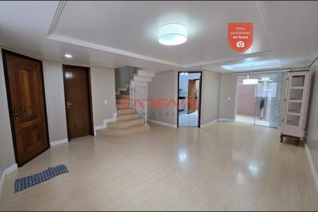 2_photo/94dce14f0d.873c8b8e47666640-ATLAS-1a43acfe-3ae2-47d6-9c61-acbdb3e7d078.jpg de casa para alugar com 3 quartos, 147m² em Vista Alegre, Curitiba