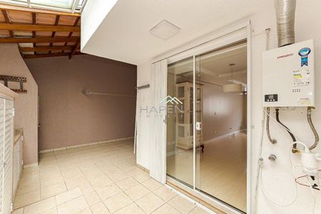 9_photo/94dce14f0d.873c8b8e47666640-ATLAS-989ca890-78a0-4a5b-a1e5-a76bd70db1f7.jpg de casa à venda com 0 quarto, 148m² em Vista Alegre, Curitiba