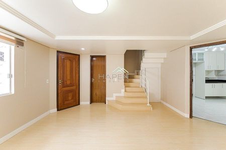 4_photo/94dce14f0d.873c8b8e47666640-ATLAS-ff78a44a-77a0-4fbb-9f50-93dbbed6a48d.jpg de casa à venda com 0 quarto, 148m² em Vista Alegre, Curitiba