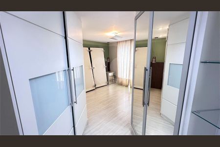 29_photo/94dce14f13.1463d70521bc8e9f-ATLAS-346ed0a9-a835-4bd4-9207-95833d1c8d84.jpg de casa à venda com 4 quartos, 155m² em Vista Alegre, Curitiba