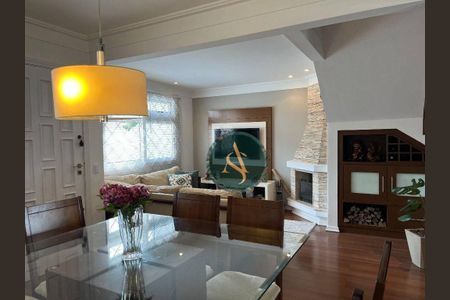 1_photo/94dce14f59.953885681833e7d2-ATLAS-2e2d620e-a880-4805-9a6f-ef93b54c2d9d.jpg de casa à venda com 3 quartos, 103m² em Vista Alegre, Curitiba