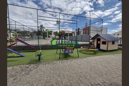 12_photo/94dce14f8b.7d44486df2fbe63f-ATLAS-3e503243-939c-445a-bf05-6fda72cea4b6.jpg de apartamento à venda com 3 quartos, 73m² em Vista Alegre, Curitiba