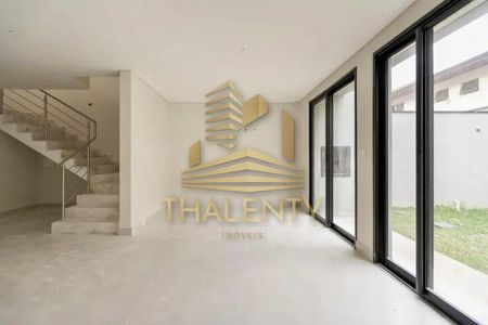 12_photo/94dce15001.f66ed5d703e44af7-ATLAS-76d8ae49-9080-4f43-9a49-e097d67dd822.jpg de casa à venda com 3 quartos, 184m² em Vista Alegre, Curitiba