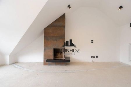 50_photo/94dce15003.659d7f3f71f48841-ATLAS-9afb9233-e144-48df-a352-672de3e935e6.jpg de casa à venda com 3 quartos, 157m² em Vista Alegre, Curitiba