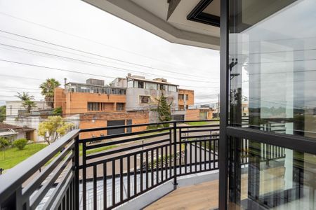 20_photo/94dce15013.ac0348e2c36065f2-ATLAS-2bc09c61-e43a-4cf5-ac42-0bc09c407493.jpg de casa à venda com 3 quartos, m² em Vista Alegre, Curitiba