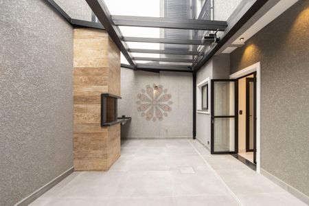 8_photo/94dce15013.ac0348e2c36065f2-ATLAS-aabfcc53-9f85-4bf5-8ca2-579d69a18f5e.jpg de casa à venda com 3 quartos, m² em Vista Alegre, Curitiba