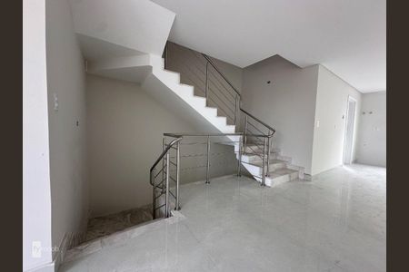 7_photo/94dce1501b.7b14635dc7f45449-ATLAS-ce8e07c8-9510-421e-8181-bd3310ee0eac.jpg de casa à venda com 3 quartos, 183m² em Vista Alegre, Curitiba