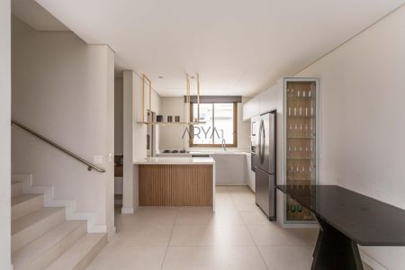 9_photo/94dce15047.38c7041facfc0f75-ATLAS-3ed819ef-c65b-4cb2-83c6-e71a421e3077.jpg de apartamento à venda com 3 quartos, 165m² em Vista Alegre, Curitiba