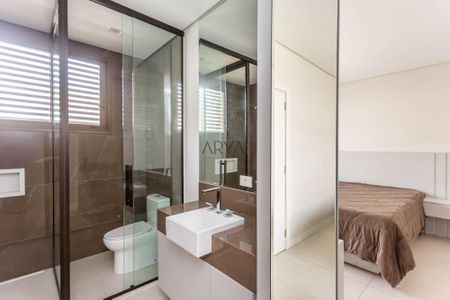 19_photo/94dce15047.38c7041facfc0f75-ATLAS-fdcef33f-28cf-4066-bb0c-2c39ccbb1f3a.jpg de apartamento à venda com 3 quartos, 165m² em Vista Alegre, Curitiba