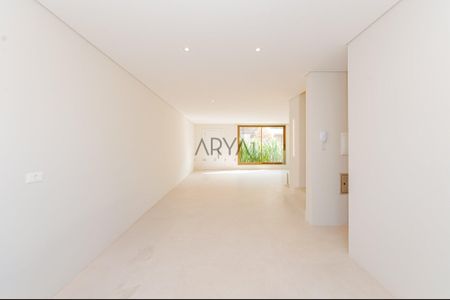 5_photo/94dce15047.a2ded2e601fdc16c-ATLAS-11bea7b1-8ca2-410b-8149-4375ca8edb72.jpg de casa à venda com 3 quartos, 165m² em Vista Alegre, Curitiba