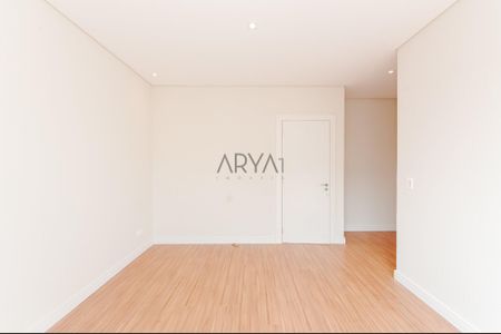 12_photo/94dce15047.a2ded2e601fdc16c-ATLAS-413819b9-e2bd-4fe5-900c-70de335bc225.jpg de casa à venda com 3 quartos, 165m² em Vista Alegre, Curitiba