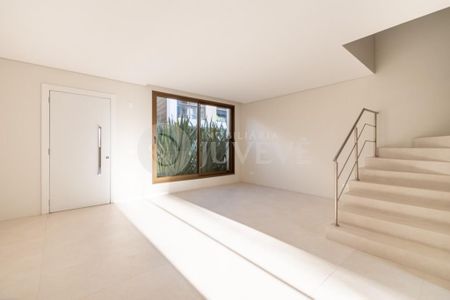 8_photo/94dce15047.ab2db7488e52669b-ATLAS-4106fdee-d627-4c4c-b56e-7a841b0b68bf.jpg de casa à venda com 2 quartos, 154m² em Vista Alegre, Curitiba