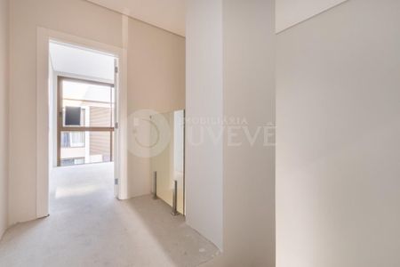 17_photo/94dce15047.ab2db7488e52669b-ATLAS-8b1fd1e9-d20c-4dcb-812a-cd98b3c83eb2.jpg de casa à venda com 2 quartos, 154m² em Vista Alegre, Curitiba