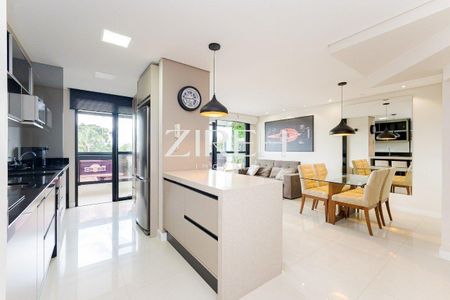 5_photo/94dce1504b.abf2d4b6fb2e478d-ATLAS-76b7284f-be03-4af9-b7b6-342bf9542c02.jpg de apartamento à venda com 2 quartos, 96m² em Vista Alegre, Curitiba