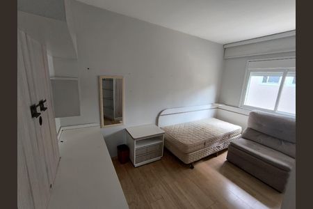 20_photo/94dce1504b.b4b4d1929bf3077c-ATLAS-63c2c8c9-84da-4de6-97c0-90a5bc3e7207.jpg de casa para alugar com 3 quartos, 126m² em Vista Alegre, Curitiba