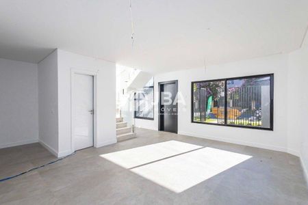 3_photo/94dce1506b.04a823dc9d4d949a-ATLAS-82c747f1-253d-4e81-b82c-9e0eb17e4e57.jpg de casa à venda com 0 quarto, 152m² em Vista Alegre, Curitiba