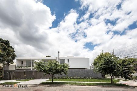 7_photo/94dce1507d.f736ac80948104ef-ATLAS-8e5adadd-aa9a-4dee-ba19-ddb5ac4288be.jpg de casa à venda com 3 quartos, 151m² em Vista Alegre, Curitiba