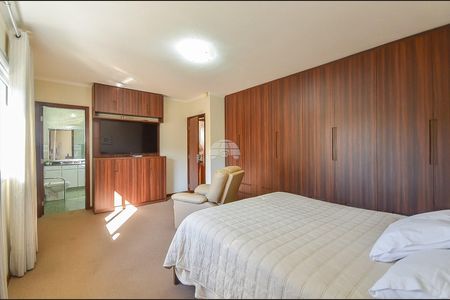 12_photo/94dce1516d.e17343cf5b702f60-ATLAS-483e8fe7-608c-4e5e-ac3d-7cc28599a801.jpg de casa à venda com 3 quartos, 290m² em Vista Alegre, Curitiba