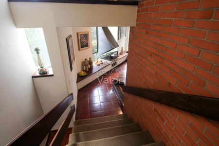 9_photo/94dce15177.732b7fd8aaa5f07d-ATLAS-20fd338f-bd90-4120-9b06-da463f5e006e.jpg de casa à venda com 4 quartos, 303m² em Vista Alegre, Curitiba