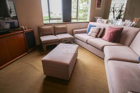 10_photo/94dce15177.732b7fd8aaa5f07d-ATLAS-2290cea6-9c9e-4652-b6a3-2ee2629b4dc4.jpg de casa à venda com 4 quartos, 303m² em Vista Alegre, Curitiba