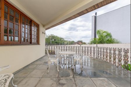 10_photo/94dce1539f.f34ea19b5153c875-ATLAS-77f26fc0-1014-4bb0-880d-688d5f330cae.jpg de casa à venda com 4 quartos, 631m² em Vista Alegre, Curitiba