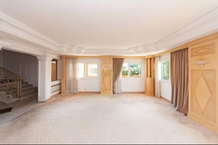 32_photo/94dce153e7.0f81dd1a9a4f6ffb-ATLAS-5d7d9c05-c2a7-47dd-9400-faef12dcb0fe.jpg de casa para alugar com 4 quartos, 1067m² em Vista Alegre, Curitiba