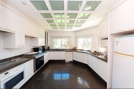 40_photo/94dce153e7.0f81dd1a9a4f6ffb-ATLAS-83592fbb-95e0-48c8-a2cd-852cc099d289.jpg de casa para alugar com 4 quartos, 1067m² em Vista Alegre, Curitiba