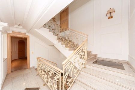 15_photo/94dce153e7.0f81dd1a9a4f6ffb-ATLAS-f0010662-6715-498d-995c-64dbb2a6bd9a.jpg de casa para alugar com 4 quartos, 1067m² em Vista Alegre, Curitiba