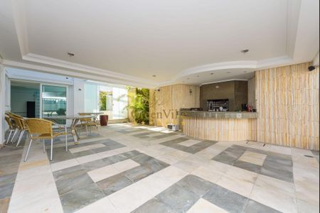 31_photo/94dce153e7.ceff8192393c33de-ATLAS-81422fd7-0ff9-434b-8043-41e22aa4d88a.jpg de casa à venda com 4 quartos, 1067m² em Vista Alegre, Curitiba